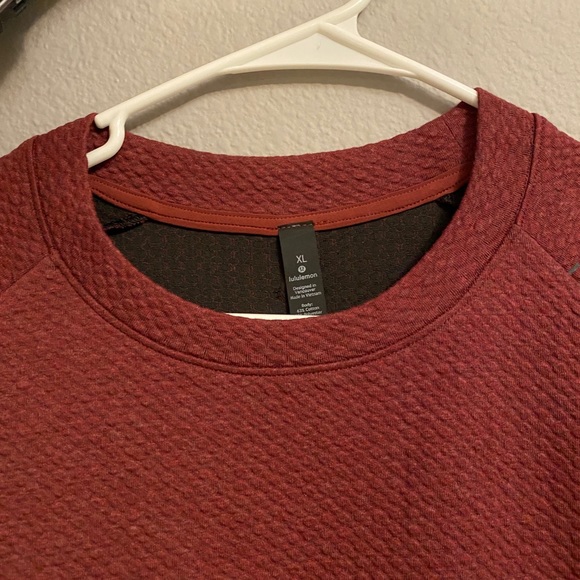 Lululemon crew neck - Picture 2 of 5